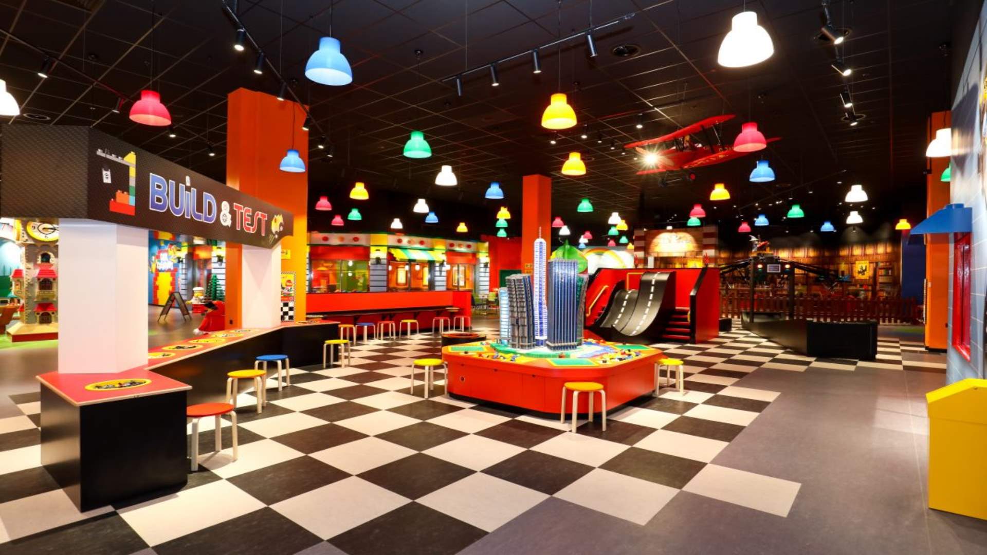 Creative Building Experiences